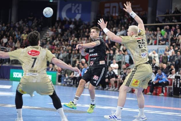 10.02.2026 - Handball - 1. Bundesliga DAIKIN HBL - Saison 2025 2026 - 20. Spieltag: HC Erlangen Metropolregion Nürnberg HCE - TSV Hannover-Burgdorf ( Die Recken ) - DaMa - xdaxmax - Viggo Kristjansson (73, HC Erlangen HCE )