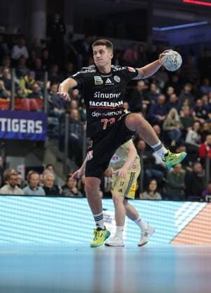 10.02.2026 - Handball - 1. Bundesliga DAIKIN HBL - Saison 2025 2026 - 20. Spieltag: HC Erlangen Metropolregion Nürnberg HCE - TSV Hannover-Burgdorf ( Die Recken ) - DaMa - xdaxmax - Viggo Kristjansson (73, HC Erlangen HCE )