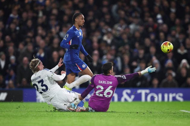 10th February 2026; Stamford Bridge, Chelsea, London, England: Premier League Football, Chelsea versus Leeds United; Joao Pedro of Chelsea scores in the 24th minute  IanxStephen Content restricted for UK based newspaper