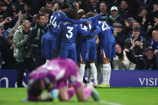 10th February 2026; Stamford Bridge, Chelsea, London, England: Premier League Football, Chelsea versus Leeds United; Joao Pedro of Chelsea celebrates after scoring in the 24th minute and celebrates  IanxStephen Content restricted for UK based newspaper