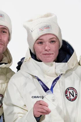 Winter Olympics in Milan Cortina 2026 Predazzo, Italy 20260210. Eirin Maria Kvandal with sov during the mixed team competition in Ski jumping, Skispringen, Ski, nordisch during the Winter Olympics in Milani Cortina 2026. Photo: Terje Pedersen NTB Predazzo Italy EDITORIAL USE ONLY. RESTRICTED USE FOR BETTING COMPANIES Ref:_SPORhy7134rIoQ.jpg *** Winter Olympics in Milan Cortina 2026 Predazzo, Italy 20260210 Eirin Maria Kvandal with sov during the mixed team competition in ski jumping during the Winter Olympics in Milani Cortina 2026 Photo Terje Pedersen NTB Predazzo Italy EDITORIAL USE ONLY RESTRICTED USE FOR BETTING COMPANIES  Copyright: xTerjexPedersenx xNTBx