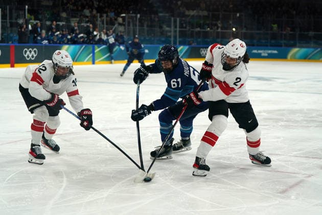 Milano Cortina, 2026 , Winter Olympic Games, Olympische Spiele, Olympia, OS Olympische Winter-Olympische spiele 2026 , Eishockey Frauen, Women s Preliminary Round Kanada vs USA Finnland-Schweiz, Finland-Switzerland Ice hockey, Eishockey Arena Rho Milano, Lisa Ruedi, Schweiz, Emma Nuutinen Finland, Finnland, FIN , Annic Buchi Schweiz Photocopyright Gladys Chai von der Laage *** Milano Cortina, 2026 , Winter Olympic Games, Winter Olympic Games 2026 , Ice Hockey Women, Women s Preliminary Round Canada vs USA Finland Switzerland, Finland Switzerland Ice Hockey Arena Rho Milano, Lisa Ruedi, Switzerland, Emma Nuutinen Finland, Finland, FIN , Annic Buchi Switzerland Photocopyright Gladys Chai von der Laage