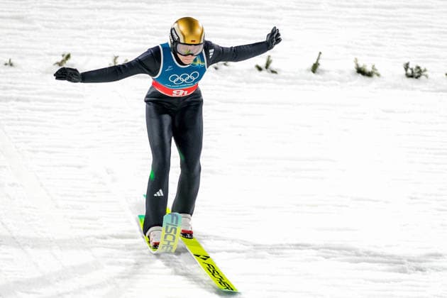 OLYMPICS - Winter Olympic Games, Olympische Spiele, Olympia, OS Milano Cortina 2026 PREDAZZO,ITALY,10.FEB.26 - OLYMPICS, Ski jumping, Skispringen, Ski, nordisch - Winter Olympic Games Milano Cortina 2026, normal hill, mixed team. Image shows Agnes Reisch (GER).  GEPAxpictures xMatthiasxTrinkl