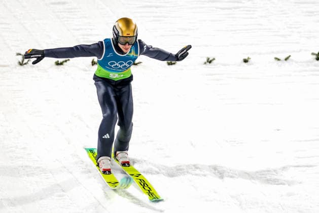 OLYMPICS - Winter Olympic Games, Olympische Spiele, Olympia, OS Milano Cortina 2026 PREDAZZO,ITALY,10.FEB.26 - OLYMPICS, Ski jumping, Skispringen, Ski, nordisch - Winter Olympic Games Milano Cortina 2026, normal hill, mixed team. Image shows Felix Hoffmann (GER).  GEPAxpictures xMatthiasxTrinkl