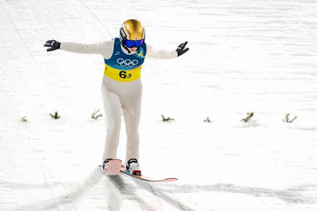 OLYMPICS - Winter Olympic Games, Olympische Spiele, Olympia, OS Milano Cortina 2026 PREDAZZO,ITALY,10.FEB.26 - OLYMPICS, Ski jumping, Skispringen, Ski, nordisch - Winter Olympic Games Milano Cortina 2026, normal hill, mixed team. Image shows Jenny Rautionaho (FIN).  GEPAxpictures xMatthiasxTrinkl