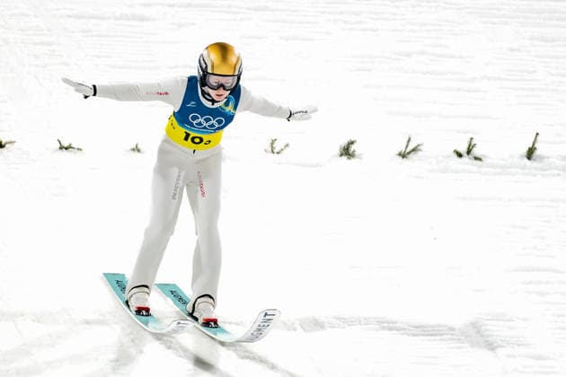 OLYMPICS - Winter Olympic Games, Olympische Spiele, Olympia, OS Milano Cortina 2026 PREDAZZO,ITALY,10.FEB.26 - OLYMPICS, Ski jumping, Skispringen, Ski, nordisch - Winter Olympic Games Milano Cortina 2026, normal hill, mixed team. Image shows Julia Muehlbacher (AUT).  GEPAxpictures xMatthiasxTrinkl