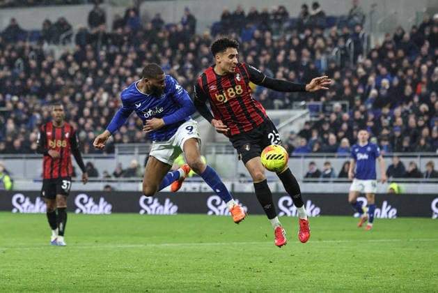 Premier League Everton v Bournemouth Beto of Everton heads on goal during the Premier League match Everton vs Bournemouth at Hill Dickinson Stadium, Liverpool, United Kingdom on 10 February 2026 (Photo by Alfie Cosgrove News Images) Liverpool Hill Dickinson Stadium Merseyside United Kingdom Copyright: xAlfiexCosgrove NewsxImagesx