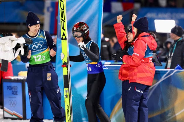 Japan team group, Mannschaftsbild, Totale (JPN), FEBRUARY 10, 2026 - Ski jumping, Skispringen, Ski, nordisch : Mixed Team during the Milano Cortina 2026 Olympic Winter games, Winterspiele,Spiele, Summer games at Predazzo Ski Jumping Stadium in Predazzo, Italy. Noxthirdxpartyxsales  aflo_319262047