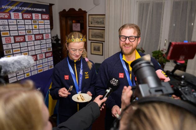 260210 Isabella Wrana and Rasmus Wrana of Sweden celebrate after winning gold in the mixed doubles curling final during day 4 of the 2026 Winter Olympics on February 10, 2026 in Cortina. Photo: Joel Marklund BILDBYRAN kod JM JM0788 bbeng curling Olympic Games, Olympische Spiele, Olympia, OS olympics winter olympics os ol olympiska spel vinter-os olympiske leker milano cortina 2026 milan cortina 2026 milano cortina 2026 olympic games milano cortina 2026 winter olympic games milano cortina-os milano cortina-ol vinter-ol medaljfirande os-guld guld jubel *** 260210 Isabella Wrana and Rasmus Wrana of Sweden celebrate after winning gold in the mixed doubles curling final during day 4 of the 2026 Winter Olympics on February 10, 2026 in Cortina Photo Joel Marklund BILDBYRAN kod JM JM0788 bbeng curling olympic games olympics winter olympics os ol olympiska spel vinter os olympiske leker milano cortina 2026 milan cortina 2026 milano cortina 2026 olympic games milano cortina 2026 winter olympic games milano cortina os milano cortina ol vinter ol medaljfirande os guld guld jubel  Copyright: JOELxMARKLUND BB260210JM262