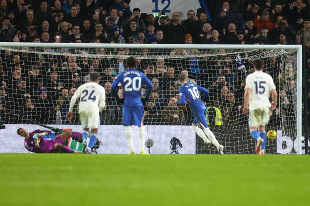 Chelsea v Leeds United, English Premier League, Stamford Bridge, London, UK - 10 02 2026 Cole Palmer of Chelsea celebrates scores their second goal at home against Leeds United at Stamford Bridge London Stamford Bridge London GBR, UK NEWSPAPERS OUT Copyright: xMarkxGreenwoodx
