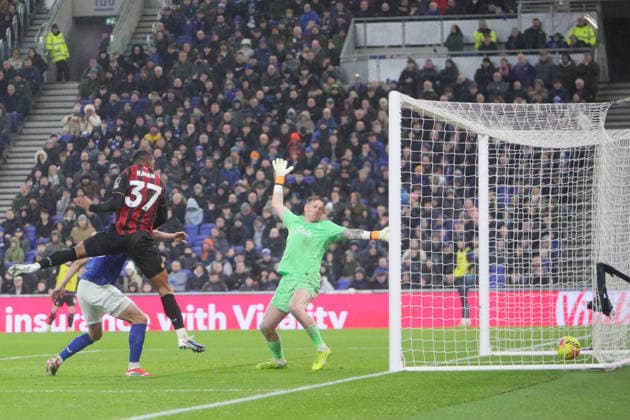 Everton v Bournemouth, Premier League Rayan of AFC Bournemouth scores their first goal during the Premier League match between Everton and Bournemouth at Hill Dickinson Stadium, Liverpool, UK on 10 February 2026. Liverpool Hill Dickinson Stadium Merseyside UK Editorial use only DataCo restrictions apply See www.football-dataco.com , Copyright: xAlunxRobertsx PSI-23724-0050