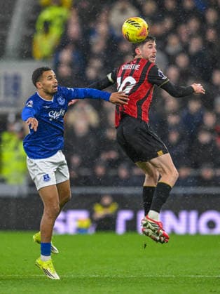 Everton v Bournemouth Premier League Iliman Ndiaye of Everton and Ryan Christie of Bournemouth during the Premier League match at the Hill Dickson Stadium, Liverpool 10 02 2026 UK Newspapers OUT Copyright: xKarlxVallantinex FIL-22953-0037