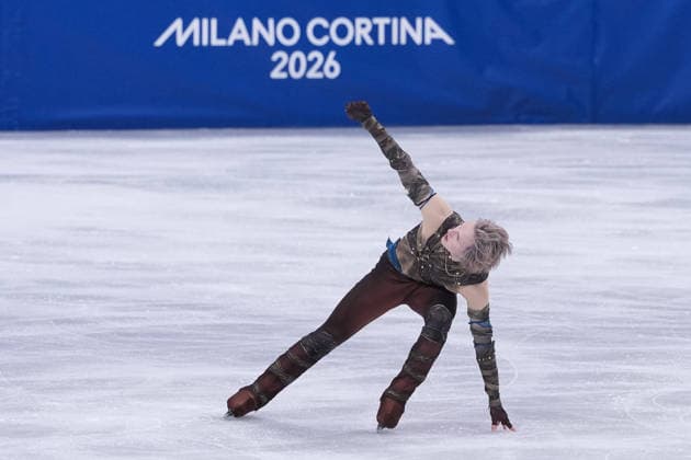 2026-02-10 - Milano Cortina 2026 Winter Olympics Men Single Skating MILAN, ITALY - FEBRUARY 10: Ilia Malinin of United States of America performing in the Men Single Skating Short Program during the Milano Cortina 2026 Winter Olympics at the Milano Ice Skating Arena on February 10, 2026 in Milan, Italy Milan Milano Ice Skating Arena Italy Content not available for redistribution in The Netherlands directly or indirectly through any third parties. Copyright: xAndrexWeeningx
