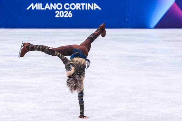 2026-02-10 - Milano Cortina 2026 Winter Olympics Men Single Skating MILAN, ITALY - FEBRUARY 10: Ilia Malinin of United States of America performing in the Men Single Skating Short Program during the Milano Cortina 2026 Winter Olympics at the Milano Ice Skating Arena on February 10, 2026 in Milan, Italy Milan Milano Ice Skating Arena Italy Content not available for redistribution in The Netherlands directly or indirectly through any third parties. Copyright: xAndrexWeeningx