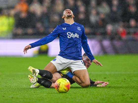Everton v Bournemouth Premier League Iliman Ndiaye of Everton is fouled during the Premier League match at the Hill Dickson Stadium, Liverpool 10 02 2026 UK Newspapers OUT Copyright: xKarlxVallantinex FIL-22953-0067
