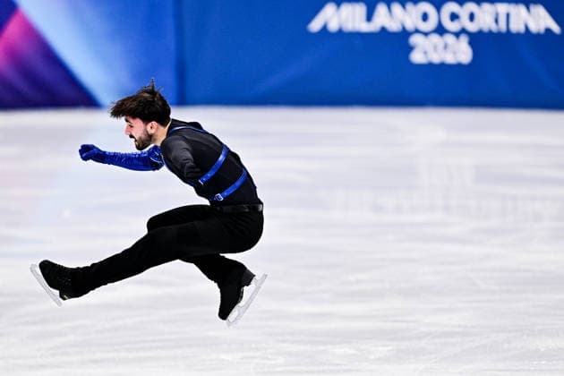 Kevin AYMOZ (FRA), during Men Single Skating Short Program, at the Olympic Winter games, Winterspiele,Spiele, Summer games Milano Cortina 2026, at Milano Ice Skating Arena, on February 10, 2026 in Milan, Italy. Noxthirdxpartyxsales  aflo_319277948