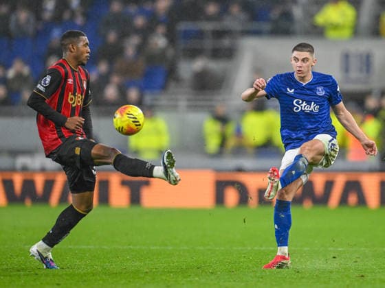 Everton v Bournemouth Premier League Vitaliy Mykolenko of Everton and Rayan of Bournemouth during the Premier League match at the Hill Dickson Stadium, Liverpool 10 02 2026 UK Newspapers OUT Copyright: xKarlxVallantinex FIL-22953-0100