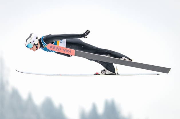 OLYMPICS - Winter Olympic Games, Olympische Spiele, Olympia, OS Milano Cortina 2026 PREDAZZO,ITALY,11.FEB.26 - OLYMPICS, NORDIC SKIING, NORDIC COMBINED, Ski jumping, Skispringen, Ski, nordisch - Winter Olympic Games Milano Cortina 2026, normal hill, men. Image shows Benjamin Loomis (USA).  GEPAxpictures xMatthiasxTrinkl