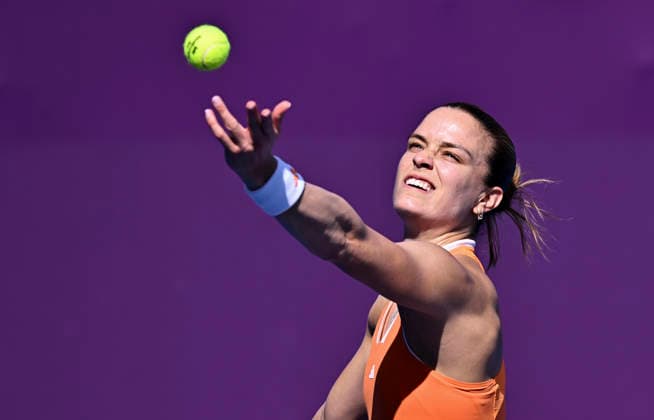 WTA, Tennis Damen QATAR TOTALENERGIES OPEN 2026-ROUND OF 16 Maria Sakkari of Greece competes in her round of 16 match against Varvara Gracheva of France during the WTA Qatar TotalEnergies Open 2026 tennis tournament at the Khalifa International Tennis Complex in Doha, Qatar, on February 11, 2026. ¨ ¨¨ DOHA Qatar Copyright: xNOUSHADx