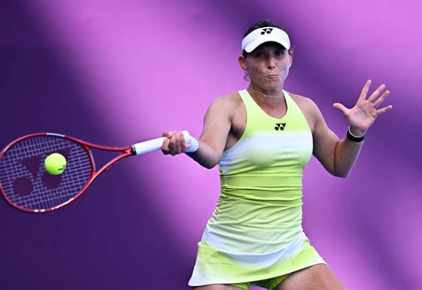 WTA, Tennis Damen QATAR TOTALENERGIES OPEN 2026-ROUND OF 16 Varvara Gracheva of France competes in her round of 16 match against Maria Sakkari of Greece during the WTA Qatar TotalEnergies Open 2026 tennis tournament at the Khalifa International Tennis Complex in Doha, Qatar, on February 11, 2026.¨ ¨¨ DOHA Qatar Copyright: xNOUSHADx