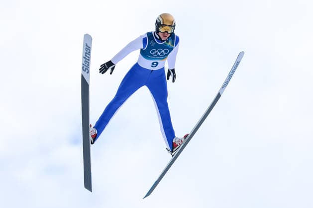 Olympische Winterspiele Milano Cortina 2026 Nordische Kombination Einzel Gundersen Normalschanze 10km am 11.02.2026 an der Predazzo Ski jumping, Skispringen, Ski, nordisch Stadium in Predazzo Gasper Brecl ( Slowenien ) *** Olympic Winter Games Milano Cortina 2026 Nordic Combined Individual Gundersen Normal Hill 10km on 11 02 2026 at the Predazzo Ski Jumping Stadium in Predazzo Gasper Brecl Slovenia xMSx