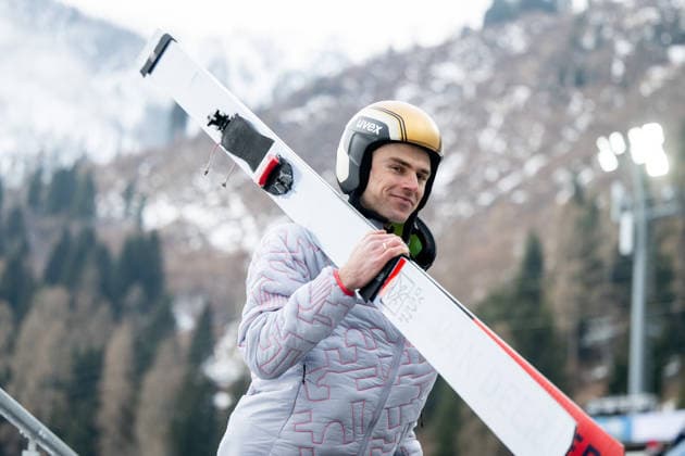 GEIGER Vinzenz (Deutschland), ITA, Olympische Spiele Milano Cortina 2026, Olympia, Nordische Kombination 10 km Gundersen, Skispringen Normalschanze, 11.02.2026 ITA, Olympische Spiele Milano Cortina 2026, Olympia, Nordische Kombination 10 km Gundersen, 11.02.2026 Predazzo *** GEIGER Vinzenz Germany , ITA, Olympic Games Milano Cortina 2026, Olympic Games, Nordic Combined 10 km Gundersen, Ski Jumping Normal Hill, 11 02 2026 ITA, Olympic Games Milano Cortina 2026, Olympic Games, Nordic Combined 10 km Gundersen, 11 02 2026 Predazzo Copyright: xEibner-Pressefoto Memmlerx EP_MMR