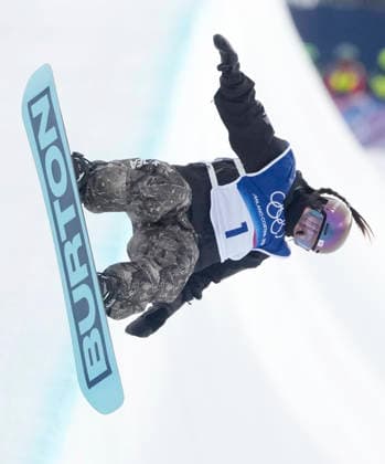 Gaon Choi of the Republic of Korea competes in the Women s Snowboard Halfpipe qualifications at the Milano Cortina 2026 Winter Olympic Games, Olympische Spiele, Olympia, OS in Livigno, Italy, on Wednesday, February 11, 2026.  OLY20260211803 BOBxSTRONG