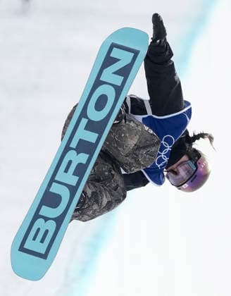 Gaon Choi of the Republic of Korea competes in the Women s Snowboard Halfpipe qualifications at the Milano Cortina 2026 Winter Olympic Games, Olympische Spiele, Olympia, OS in Livigno, Italy, on Wednesday, February 11, 2026.  OLY20260211817 BOBxSTRONG