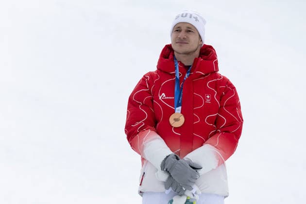 OLYMPICS - Winter Olympic Games, Olympische Spiele, Olympia, OS Milano Cortina 2026 BORMIO,ITALY,11.FEB.26 - OLYMPICS, ALPINE SKIING - Winter Olympic Games Milano Cortina 2026, Super G, men, medal ceremony. Image shows Marco Odermatt (SUI). Keywords: medal.  GEPAxpictures xWolfgangxGrebien