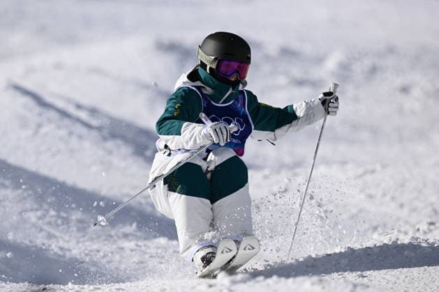 2026 WINTER Olympic Games, Olympische Spiele, Olympia, OS Charlotte Wilson of Australia in action duringthe warm up runs ahead of the Freestyle Skiing Women™s Moguls final at the Livigno aerials and moguls park on day 5 of the 2026 Milano Cortina Winter Olympic Games in Sondrio, Italy, Wednesday, February 11, 2026. ( NO ARCHIVING, EDITORIAL USE ONLY MILANO LOMBARDY ITALY  Copyright: xDANxHIMBRECHTSx 20260212133846617852
