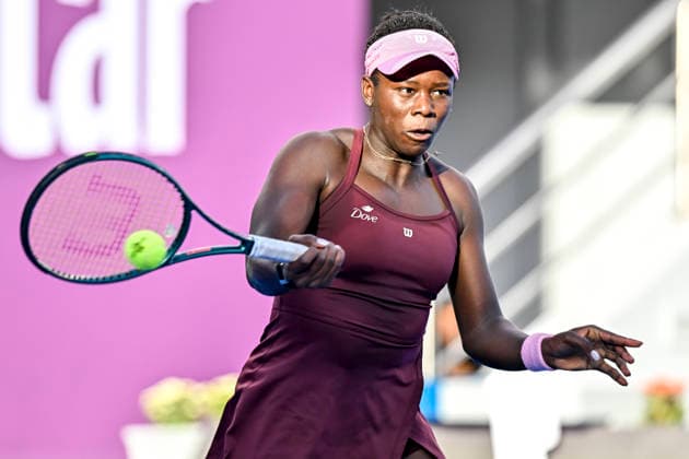 WTA, Tennis Damen QATAR TOTALENERGIES OPEN 2026-ROUND OF 16 Victoria Mboko of Canada competes in her round of 16 match against Mirra Andreeva of Russia during the WTA Qatar TotalEnergies Open 2026 tennis tournament at the Khalifa International Tennis Complex in Doha, Qatar, on February 11, 2026. ¨¨ DOHA Qatar Copyright: xNOUSHADx