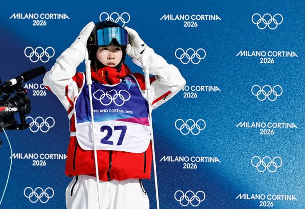 (260211) -- LIVIGNO, Feb. 11, 2026 -- Yang Ya of China reacts during the freestyle skiing women s moguls qualification at the Milan-Cortina 2026 Olympic Winter games, Winterspiele,Spiele, Summer games in Livigno, Italy, Feb. 11, 2026. ) (MICO2026)ITALY-LIVIGNO-OLYMPIC WINTER GAMES-SNOWBOARD-WOMEN S HALFPIPE-QUALIFICATION WangxPeng 
