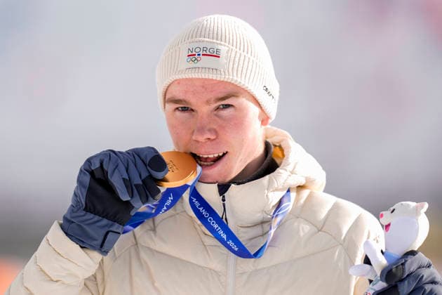 Winter Olympics in Milan Cortina 2026 Val di Fiemme, Italy 20260211. Jens Luraas Oftebro from Norway on the podium after the combined 10 km individual Gundersen on Lago de Tesero during the Winter Olympics in Milano Cortina 2026. Photo: Terje Pedersen NTB Val di Fiemme Italy EDITORIAL USE ONLY. RESTRICTED USE FOR BETTING COMPANIES Ref:_SPOzpko4cT9H8A.jpg *** Winter Olympics in Milan Cortina 2026 Val di Fiemme, Italy 20260211 Jens Luraas Oftebro from Norway on the podium after the combined 10 km individual Gundersen on Lago de Tesero during the Winter Olympics in Milano Cortina 2026 Photo Terje Pedersen NTB Val di Fiemme Italy EDITORIAL USE ONLY RESTRICTED USE FOR BETTING COMPANIES  Copyright: xTerjexPedersenx xNTBx