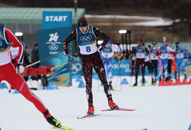 Olympische Winterspiele, Olympia, Nordische Kombination, Individual Gundersen Normal Hill 10km, Langlauf, Val di Fiemme, Tesero GEIGER Vinzenz (GER) in der Loipe beim Langlauf *** Olympic Winter Games, Olympic Games, Nordic Combined, Individual Gundersen Normal Hill 10km, cross-country skiing, Val di Fiemme, Tesero GEIGER Vinzenz GER in the cross-country skiing track