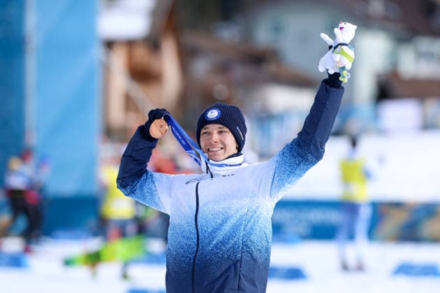Olympische Winterspiele Milano Cortina 2026 Nordische Kombination Einzel Gundersen Normalschanze 10km am 11.02.2026 im Tesero Cross-Country Skiing Stadium in Cortina d™Ampezzo Eero Hirvonen ( Finnland ) gewinnt die Bronze Medaille *** Olympic Winter Games Milano Cortina 2026 Nordic Combined Individual Gundersen Normal Hill 10km on 11 02 2026 at Tesero Cross Country Skiing Stadium in Cortina d™Ampezzo Eero Hirvonen Finland wins the bronze medal xMSx