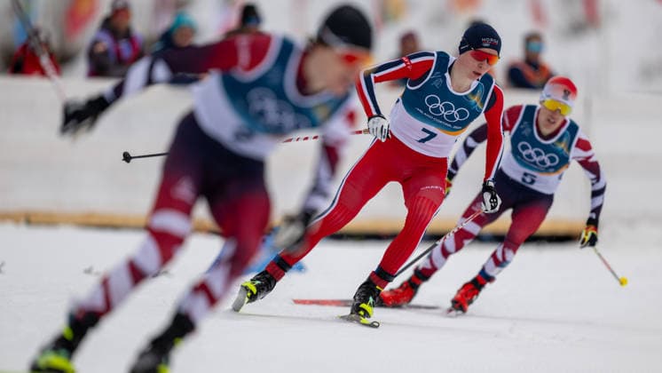 OLYMPICS - Winter Olympic Games, Olympische Spiele, Olympia, OS Milano Cortina 2026 TESERO,ITALY,11.FEB.26 - OLYMPICS, NORDIC SKIING, NORDIC COMBINED, CROSS COUNTRY - Winter Olympic Games Milano Cortina 2026, 10km Gundersen, men. Image shows Thomas Rettenegger (AUT), Jens Luraas Oftebro (NOR) and Stefan Rettenegger (AUT).  GEPAxpictures xOliverxLerch