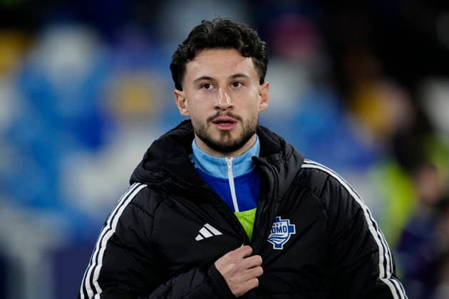 Nicolas Kuhn (Como 1907) looks on, Coppa Italia, SSC Napoli v Como 1907, Stadio Diego Armando Maradona, February 10, 2026, Naples, Italy.
