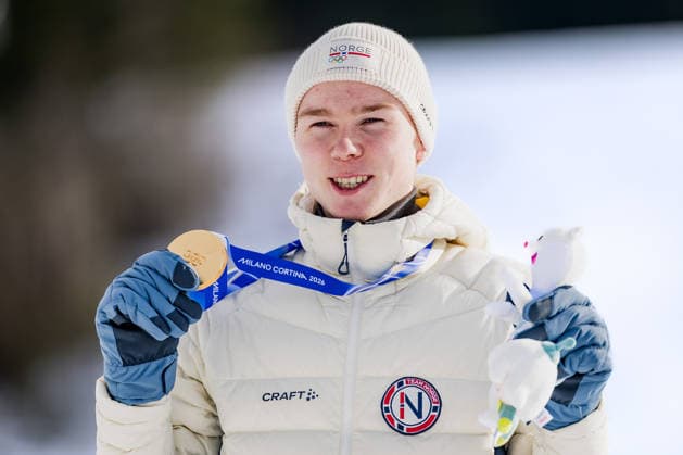 OLYMPICS - Winter Olympic Games, Olympische Spiele, Olympia, OS Milano Cortina 2026 TESERO,ITALY,11.FEB.26 - OLYMPICS, NORDIC SKIING, NORDIC COMBINED - Winter Olympic Games Milano Cortina 2026, normal hill, 10km Gundersen, men, medal ceremony. Image shows Jens Luraas Oftebro (NOR).  GEPAxpictures xMatthiasxTrinkl