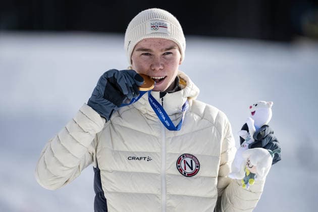 Jens Luraas Oftebro ( Norwegen ) mit Goldmedaille, Nordic Combined Individual Men, Milano Cortina 2026 Olympic Games, Olympische Spiele, Olympia, OS 11-02-2026 *** Jens Luraas Oftebro Norway with gold medal, Nordic Combined Individual Men, Milano Cortina 2026 Olympic Games 11 02 2026 Copyright: HMBxMedia MarcxNiemeyer