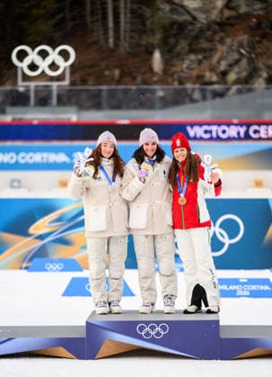 260211 Silver medalist Lou Jeanmonnot of France, gold medalist Julia Simon of France and bronze medalist Lora Hristova of Bulgaria celebrate on the podium after the women s biathlon 15 km individual during day 5 of the 2026 Winter Olympics on February 11, 2026 in Anterselva. Photo: Mathias Bergeld BILDBYRAN kod MB JM0789 skidskytte biathlon skiskyting Olympic Games, Olympische Spiele, Olympia, OS olympics winter olympics os ol olympiska spel vinter-os olympiske leker milano cortina 2026 milan cortina 2026 milano cortina 2026 olympic games milano cortina 2026 winter olympic games milano cortina-os milano cortina-ol vinter-ol 5 bbeng individual 15 km dam women kvinner Gold guld Bronze brons medal medalj *** 260211 Silver medalist Lou Jeanmonnot of France, gold medalist Julia Simon of France and bronze medalist Lora Hristova of Bulgaria celebrate on the podium after the women s biathlon 15 km individual during day 5 of the 2026 Winter Olympics on February 11, 2026 in Anterselva Photo Mathias Bergeld BILDBYRAN code MB JM0789 biathlon biathlon olympic games olympics olympics winter olympics os ol olympiska spel vinter os olympiske leker milano cortina 2026 milan cortina 2026 milano cortina 2026 olympic games milano cortina 2026 winter olympic games milano cortina os milano cortina ol vinter ol 5 bbeng individual 15 km dam women kvinner Gold guld Bronze bronz medal medal  Copyright: MATHIASxBERGELD BB260211MB102