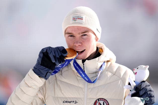 Winter Olympics in Milan Cortina 2026 Val di Fiemme, Italy 20260211. Jens Luras Oftebro with gold in the 10 km individual Gundersen in Lago de Tesero during the Winter Olympics in Milano Cortina 2026. Photo: Terje Pedersen NTB Val di Fiemme Italy EDITORIAL USE ONLY. RESTRICTED USE FOR BETTING COMPANIES Ref:_SPO3yRxdc1Enss.jpg *** Winter Olympics in Milan Cortina 2026 Val di Fiemme, Italy 20260211 Jens Luras Oftebro with gold in the 10 km individual Gundersen in Lago de Tesero during the Winter Olympics in Milan Cortina 2026 Photo Terje Pedersen NTB Val di Fiemme Italy EDITORIAL USE ONLY RESTRICTED USE FOR BETTING COMPANIES  Copyright: xTerjexPedersenx xNTBx