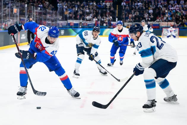 260211 Martin Fehervary of Slovakia and Esa Lindell of Finland in the men s Ice hockey, Eishockey game between Slovakia and Finland during day 5 of the 2026 Winter Olympics on February 11, 2026 in Milan. Photo: Carl Sandin BILDBYRAN kod CS CS0869 ishockey ice hockey Olympic Games, Olympische Spiele, Olympia, OS olympics winter olympics os ol olympiska spel vinter-os olympiske leker milano cortina 2026 milan cortina 2026 milano cortina 2026 olympic games milano cortina 2026 winter olympic games milano cortina-os milano cortina-ol vinter-ol 5 bbeng slovakia slovakien finland *** 260211 Martin Fehervary of Slovakia and Esa Lindell of Finland in the men s ice hockey game between Slovakia and Finland during day 5 of the 2026 Winter Olympics on February 11, 2026 in Milan Photo Carl Sandin BILDBYRAN kod CS CS0869 ishockey ice hockey olympic games olympics winter olympics os ol olympiska spel vinter os olympiske leker milano cortina 2026 milan cortina 2026 milano cortina 2026 olympic games milano cortina 2026 winter olympic games milano cortina os milano cortina ol vinter ol 5 bbeng slovakia slovakien finland  Copyright: CARLxSANDIN BB260211CS079