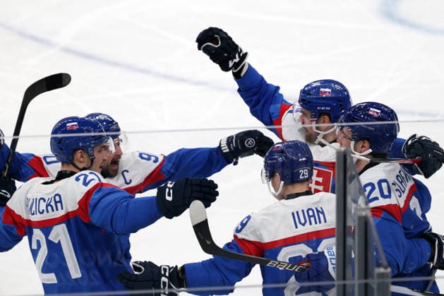 Milano Cortina 2026, Milan, Italy, 11.02, 2026, MiCo2026, MiCo, 2026, Olympics, Olympic, Winter Olympic, Olympic Winter games, Winterspiele,Spiele, Summer games Ice hockey, Eishockey Finland, Slovakia Team Slovakia players celebrate during Men™s Premilinary round Group B Ice Hockey match between Slovakia and Finland teams of Milano Cortina 2026 Olympic Winter Games in Milan, Italy, 11.02.2026. Photo: Roman Koksarov (RKF) Milan Italy Copyright: xRomanxKoksarovx 0B4A0352.JPG