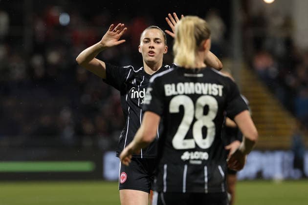 FBL - UEFA Women™s Europa Cup 2025 26 Eintracht Frankfurt - Nordsjaelland Laura Freigang (Eintracht Frankfurt) and Rebecka Blomqvist (Eintracht Frankfurt) celebrate the goal to 2:0, during the Women™s Europa Cup match between Eintracht Frankfurt and Nordsaelland at Stadion am Brentanobad in Frankfurt am Main, Germany, February 11, 2026. Copyright: JoaquimxFerreira