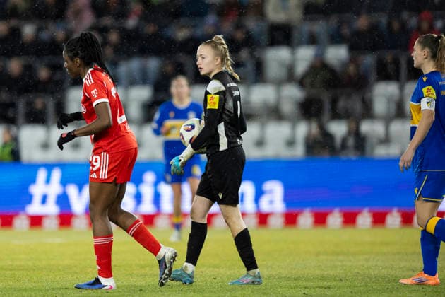 Google Pixel Frauen-Bundesliga: FC Carl Zeiss Jena vs. FC Bayern München; Jena; 11.02.2026 Jasmin Janning ( 1; FC Carl Zeiss Jena) Google Pixel Frauen-Bundesliga: FC Carl Zeiss Jena vs. FC Bayern München; ad hoc arena im Ernst-Abbe-Sportfeld; 11.02.2026 DFB REGULATIONS PROHIBIT ANY USE OF PHOTOGRAPHS AS IMAGE SEQUENCES AND OR QUASI-VIDEO. Copyright: xBEAUTIFULxSPORTS Duehringx