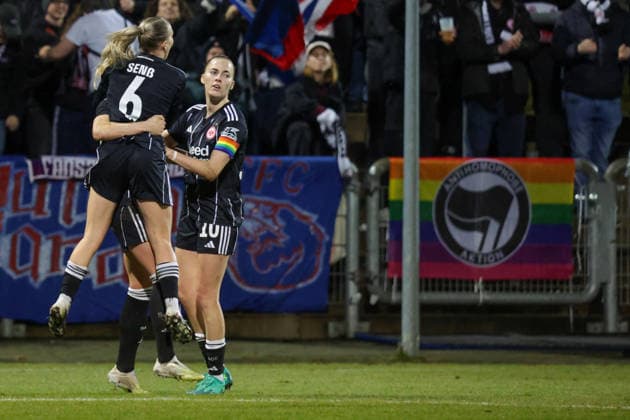 11.02.2026, xgrfx, Fussball UEFA Women s Europa Cup 1 4 Finale, Eintracht Frankfurt - FC Nordsjaelland v.l. Tor, Rebecka Blomqvist (Eintracht Frankfurt) (DFL DFB REGULATIONS PROHIBIT ANY USE OF PHOTOGRAPHS as IMAGE SEQUENCES and or QUASI-VIDEO) Stadion am Brentanobad