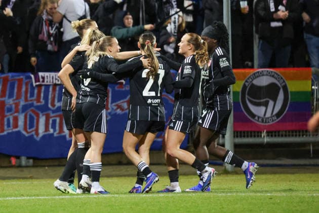 11.02.2026, xgrfx, Fussball UEFA Women s Europa Cup 1 4 Finale, Eintracht Frankfurt - FC Nordsjaelland v.l. Tor, Rebecka Blomqvist (Eintracht Frankfurt) (DFL DFB REGULATIONS PROHIBIT ANY USE OF PHOTOGRAPHS as IMAGE SEQUENCES and or QUASI-VIDEO) Stadion am Brentanobad