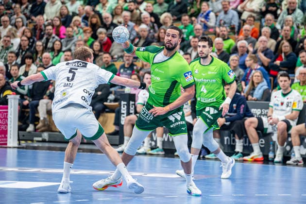 Handball Bundesliga; HSG Wetzlar - Füchse Berlin, 11.02.26 Philipp Ahouansou (HSG Wetzlar, 19), Filip Vistorop (HSG Wetzlar, 4), Max Darj (Füchse Berlin, 5) Handball Bundesliga; HSG Wetzlar - Füchse Berlin: Wetzlar, 11.02.26 Copyright: xBEAUTIFULxSPORTS Roeczeyx