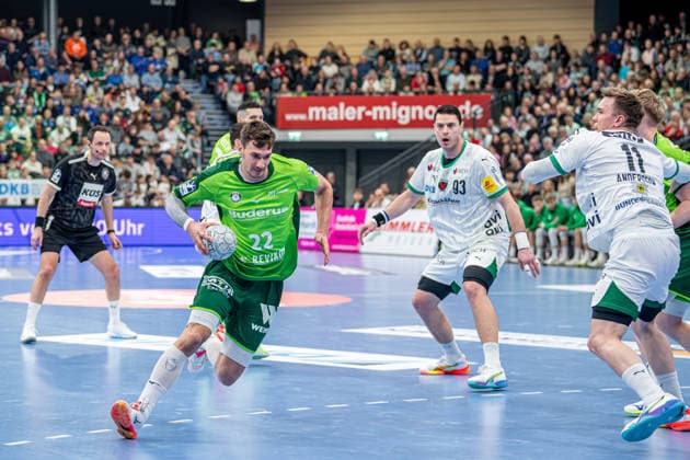 Handball Bundesliga; HSG Wetzlar - Füchse Berlin, 11.02.26 Jona Schoch (HSG Wetzlar, 22), Mijajlo Marseni? (Füchse Berlin, 93), Lasse Andersson (Füchse Berlin, 11) Handball Bundesliga; HSG Wetzlar - Füchse Berlin: Wetzlar, 11.02.26 Copyright: xBEAUTIFULxSPORTS Roeczeyx