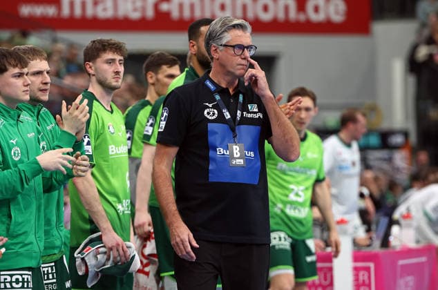 11.02.2026, xovx, Handball Daikin Handball Bundesliga, HSG Wetzlar - Füchse Berlin Trainer Runar Sigtryggsson (HSG Wetzlar) Wetzlar Buderus-Arena Hessen Deutschland (DE)